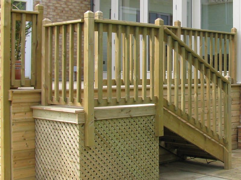 Decking Steps & Features