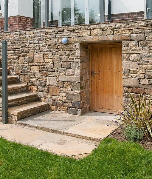 stone-wall-and-doorway-block