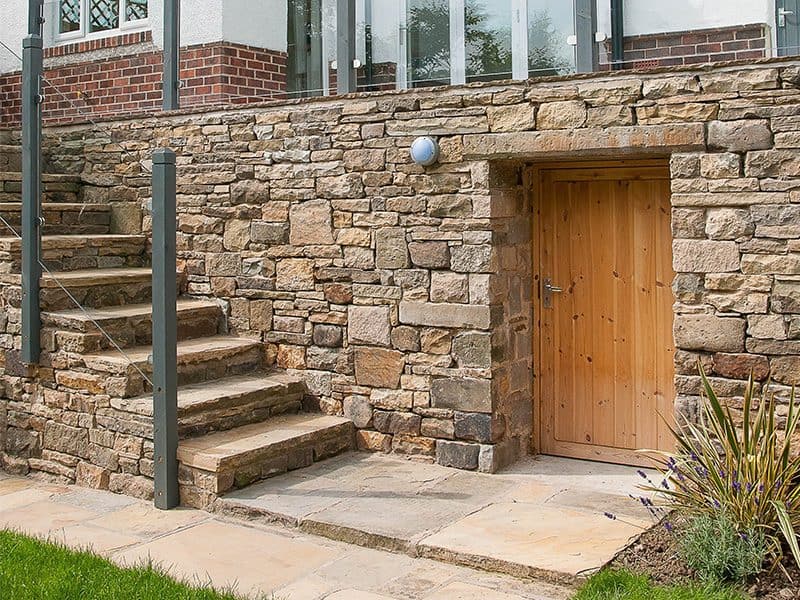 feature-wall-service